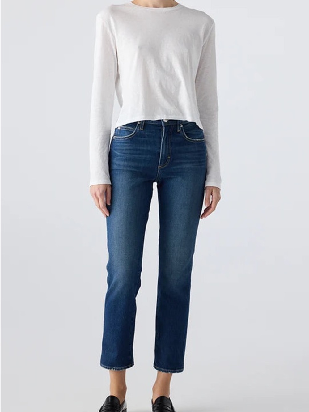 AMO Women’s Babe Mid-Rise Straight Leg Jeans in Dark Blue Wash Cotton Size 30